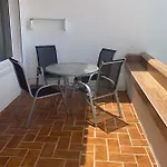 Island Village Ocean View Адехе